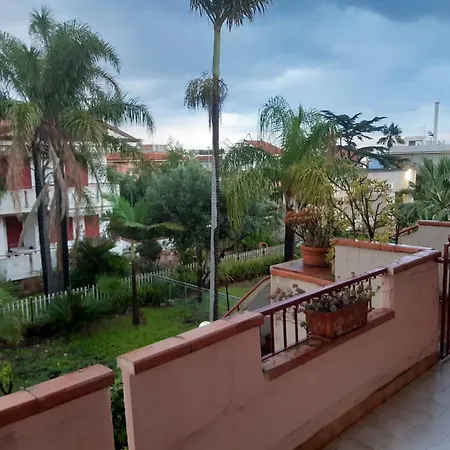 Between The Sea And Etna Apartment *